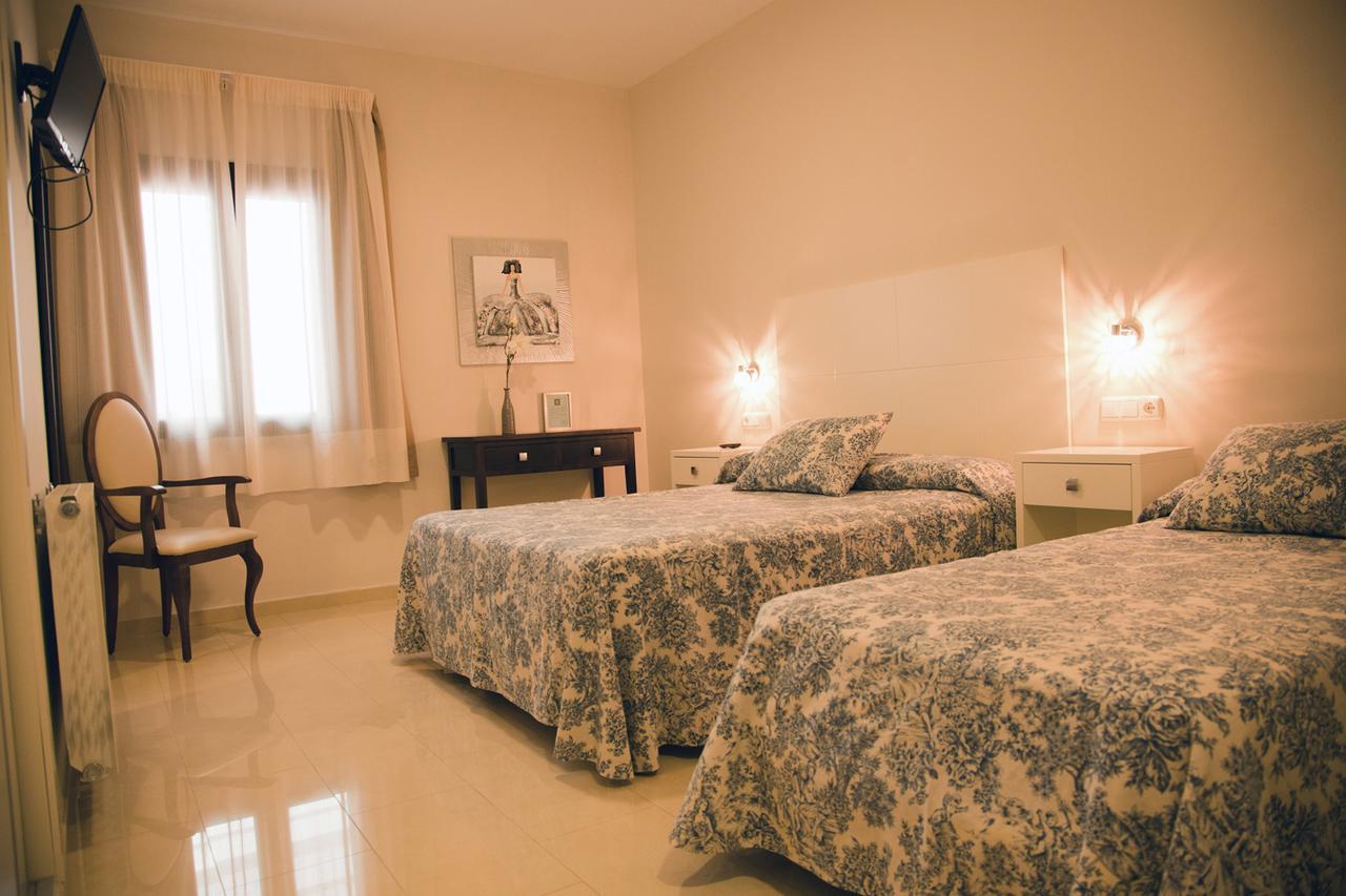 Hotel El Capricho Виянуева дел Трабуко Екстериор снимка