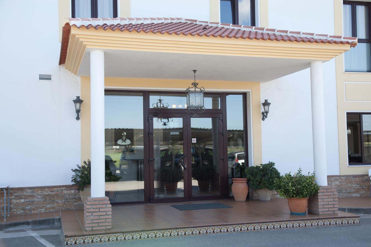 Hotel El Capricho Виянуева дел Трабуко Екстериор снимка